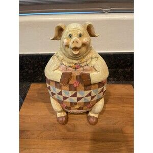 Vintage kitchen pig decor